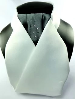 Stock Tie Mystique - White/Black